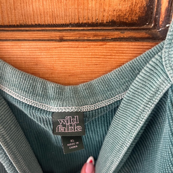 Teal Ribbed Crop Top - Picture 2 of 2